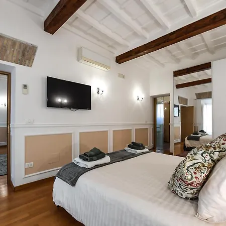 Castel Sant'Angelo Apartments - Exclusive & Luxury-3